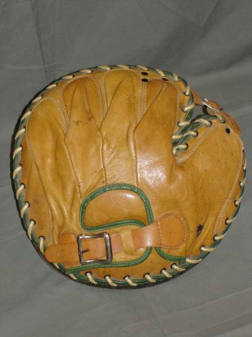 Norman Catchers Mitt Back